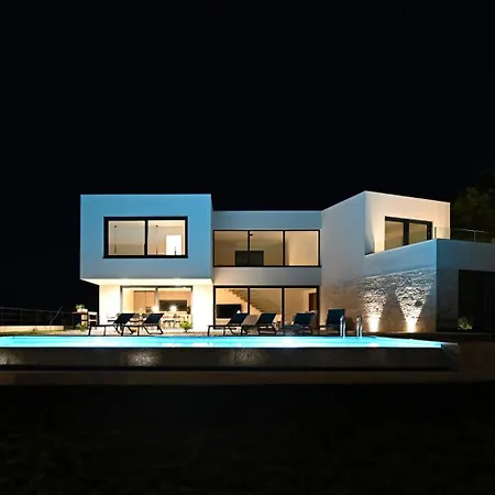 Casa Mano Mk By Istrialux Vila