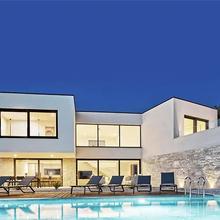 Vila Casa Mano Mk By Istrialux
