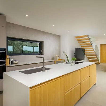 Casa Mano Mk By Istrialux Roial