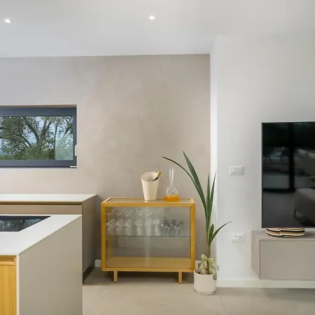 Casa Mano Mk By Istrialux Villa *
