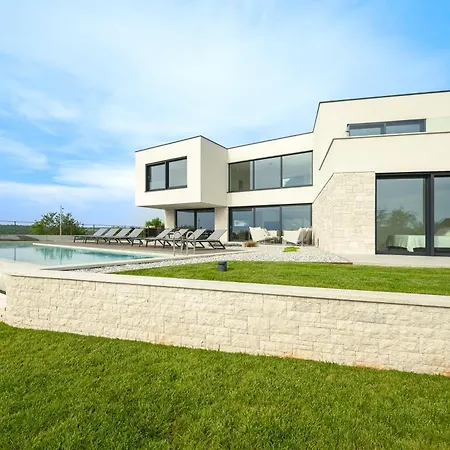 Casa Mano Mk By Istrialux Villa Roial